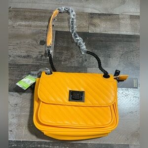 NWT Badgley Mischka Lock and Quilt‎ Purse